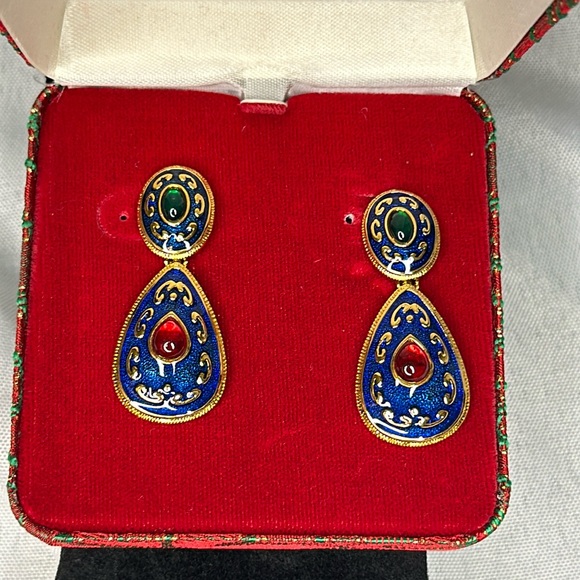 Ann Klein Enamel Vintage Earrings With Box - Picture 2 of 8